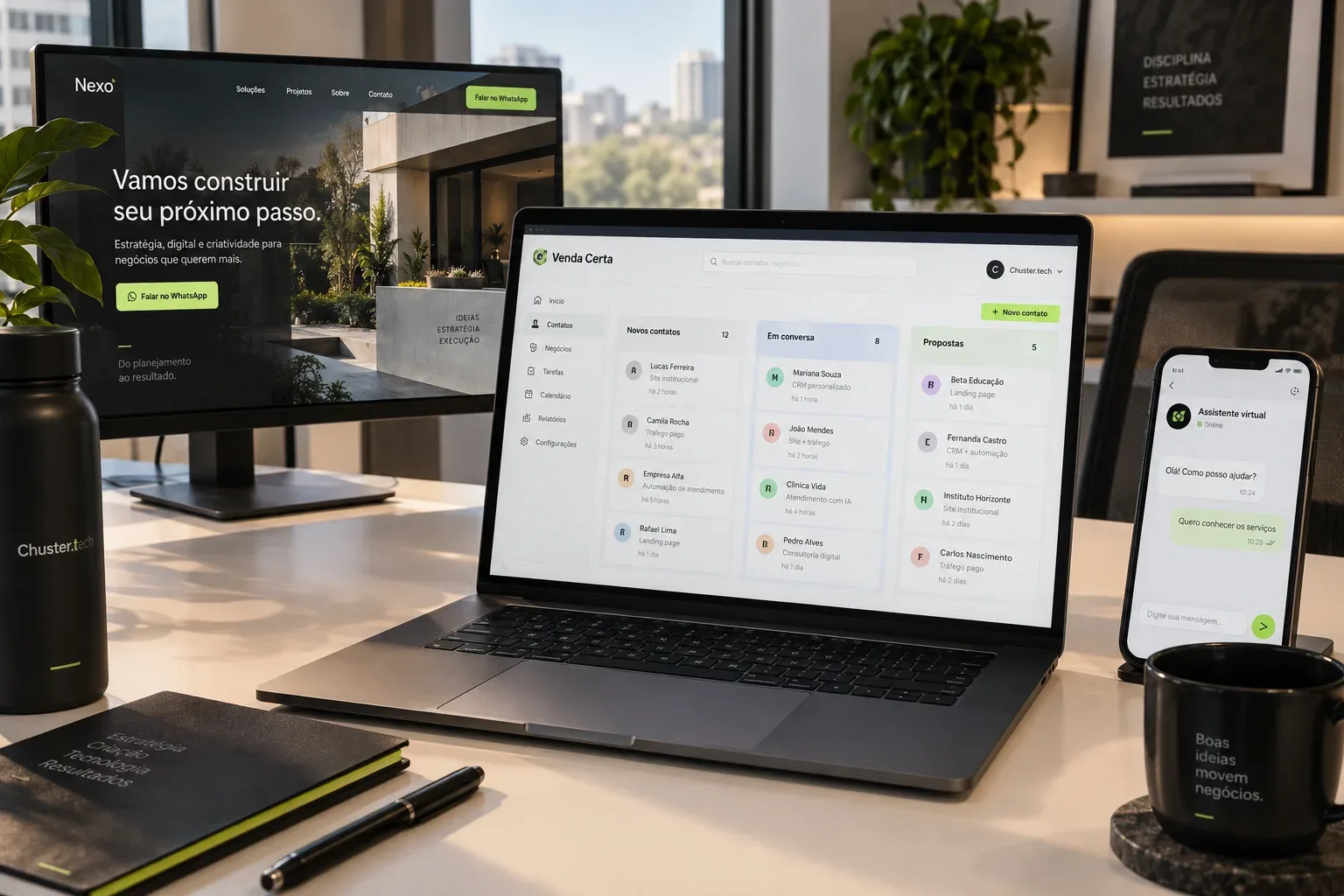 Landing page, CRM e assistente virtual conectados em dispositivos.